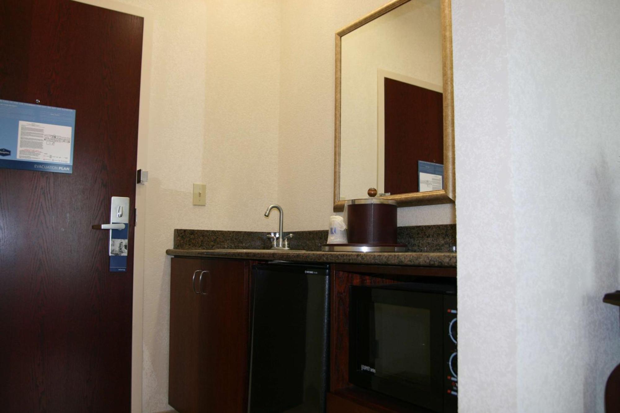 Hampton Inn & Suites Cleveland-Mentor Esterno foto