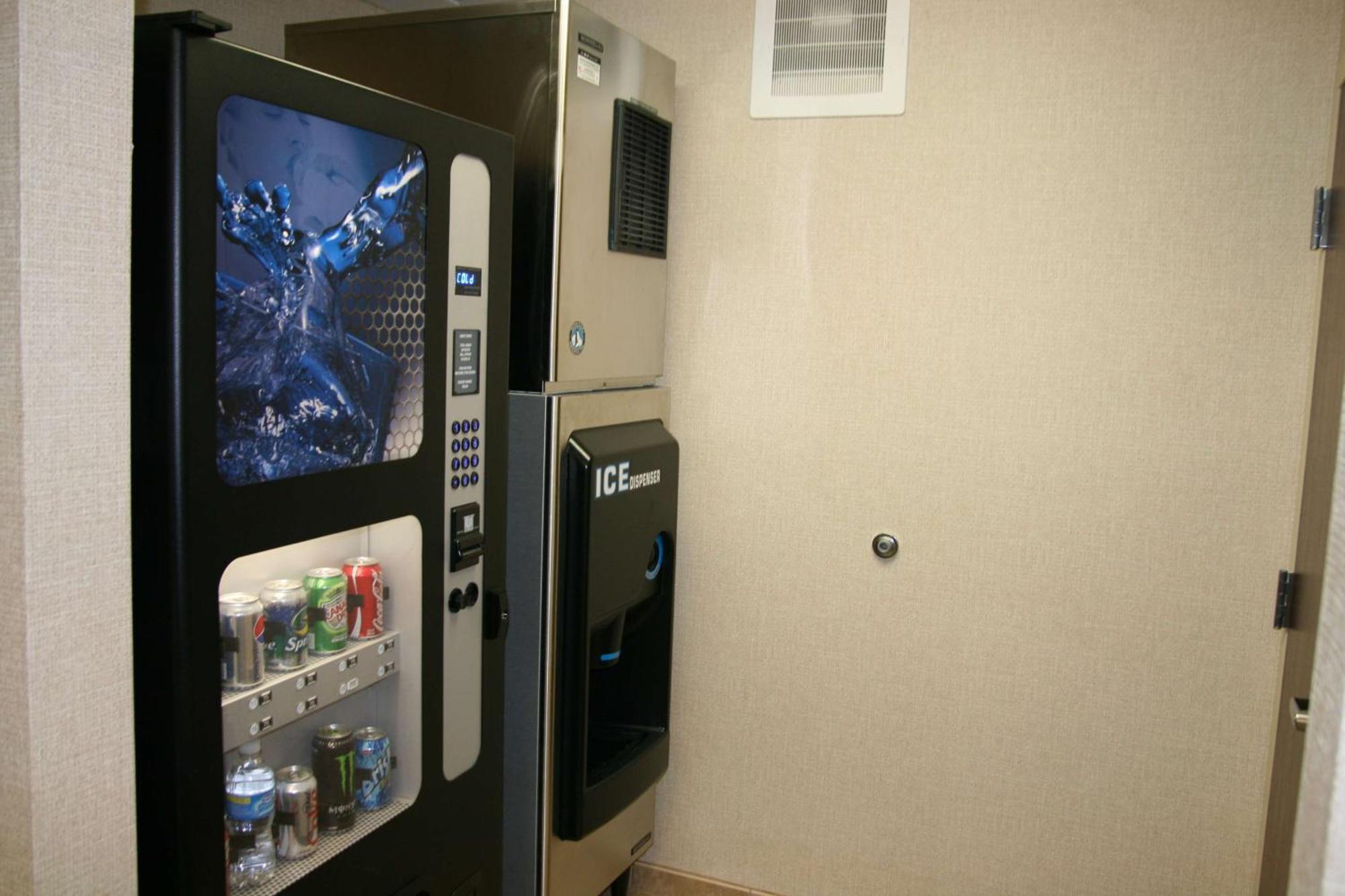 Hampton Inn & Suites Cleveland-Mentor Esterno foto