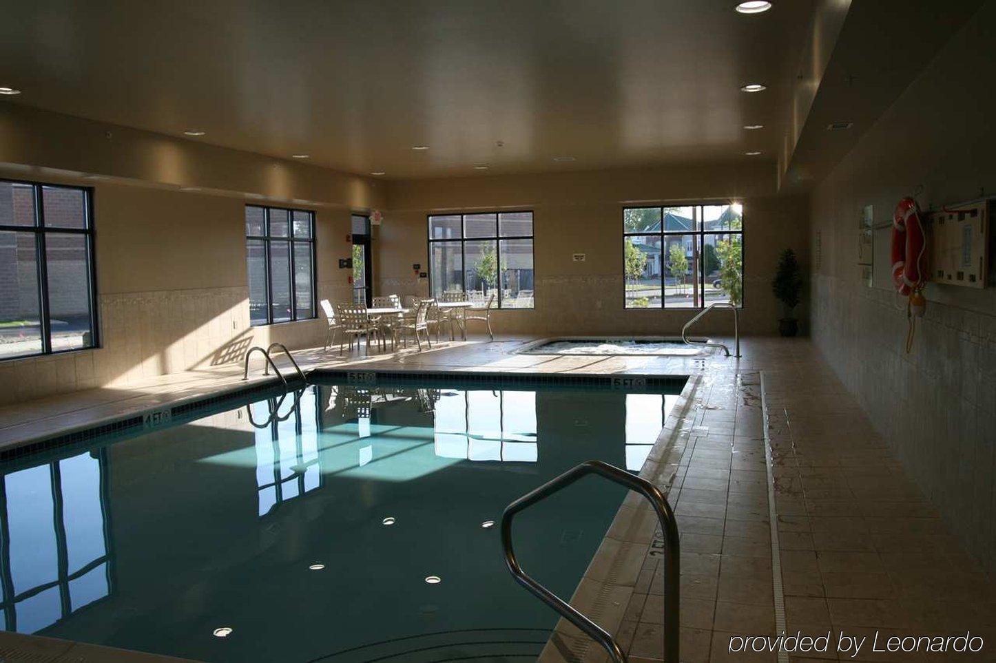 Hampton Inn & Suites Cleveland-Mentor Servizi foto